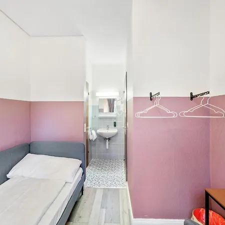 Hotel Becozy Self Check-in Pop-up